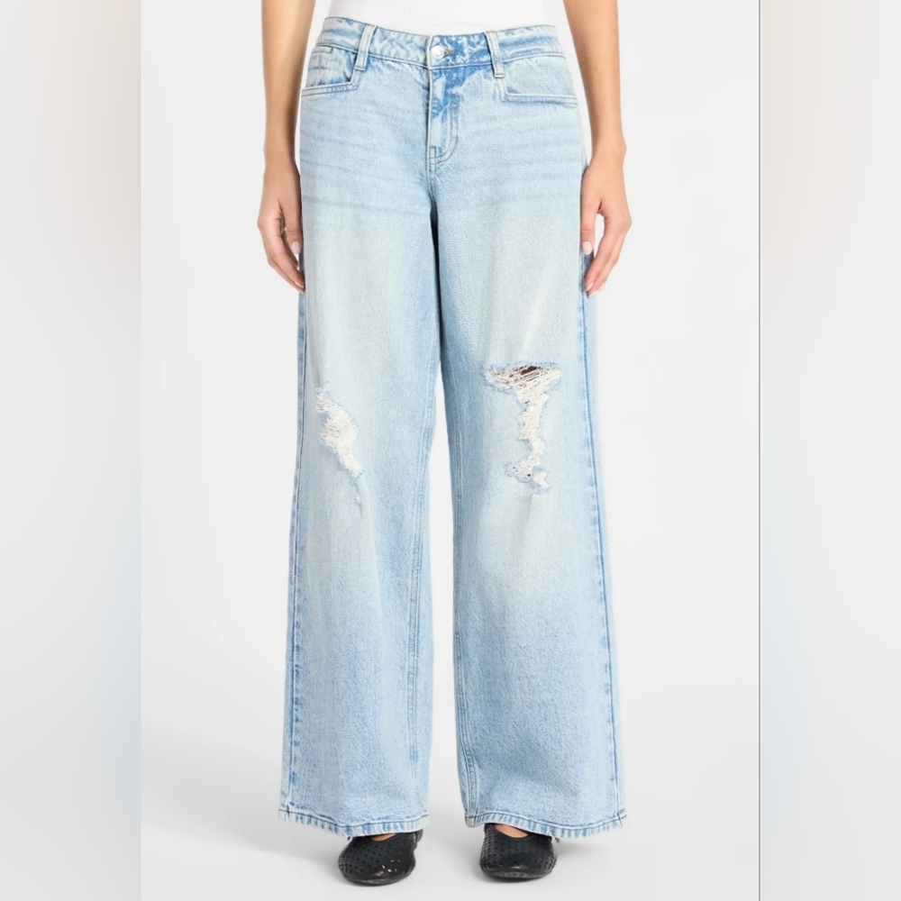 No Boundaries Women's Size 12 Distressed Denim Jeans NWT Medium Blue
